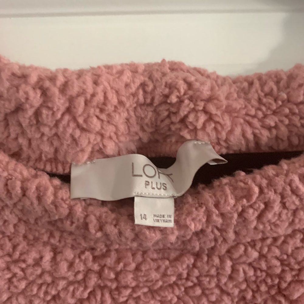 Sweater - Picture 5 of 5